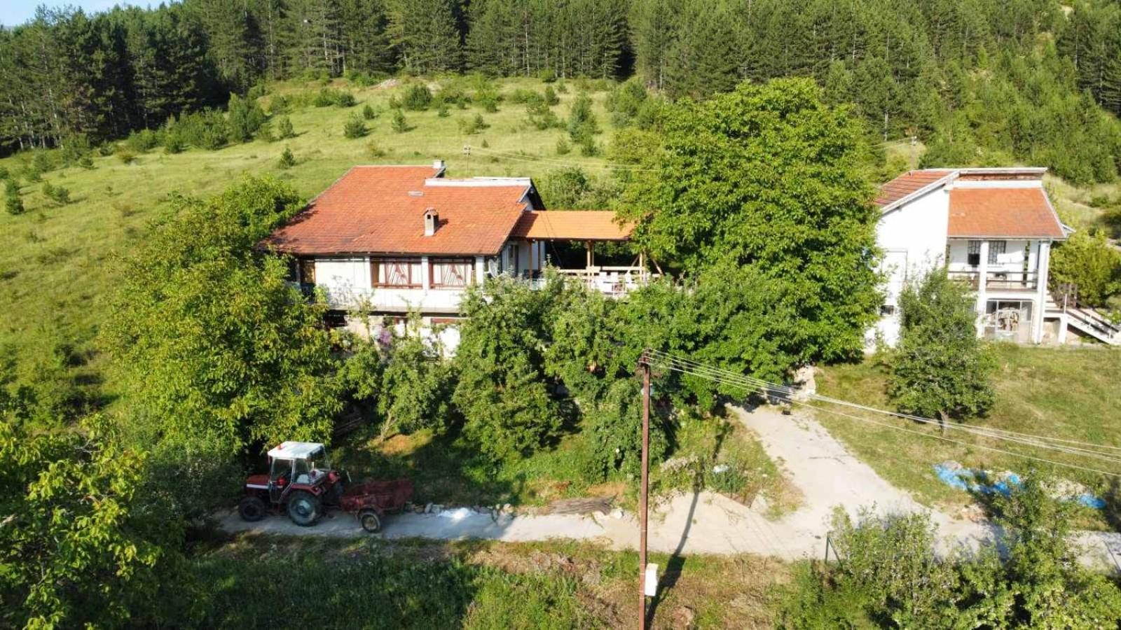 Zavojsko Jezero Pirot - Smestaj Manic Guest House Gostusa Exterior photo